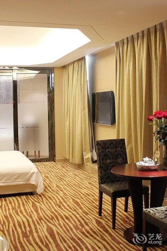 Jun Hao Hotel Tung-kuan Exteriér fotografie